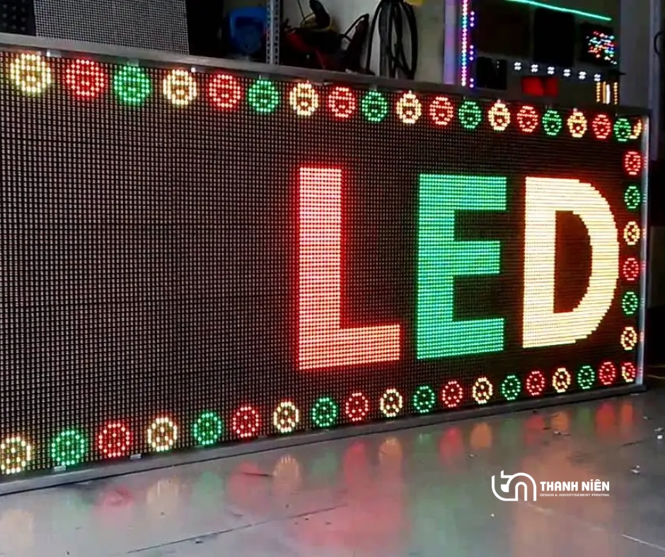 bảng hiệu đèn LED chạy chữ Quảng Ngãi